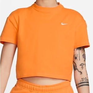 Nike Solo Swoosh Tshirt